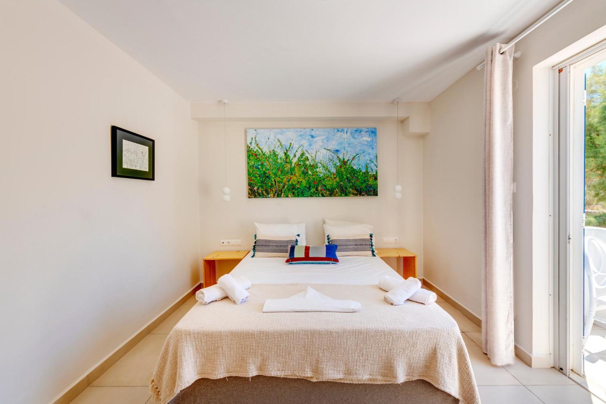 Hotel Kamelo Vári Dış mekan fotoğraf