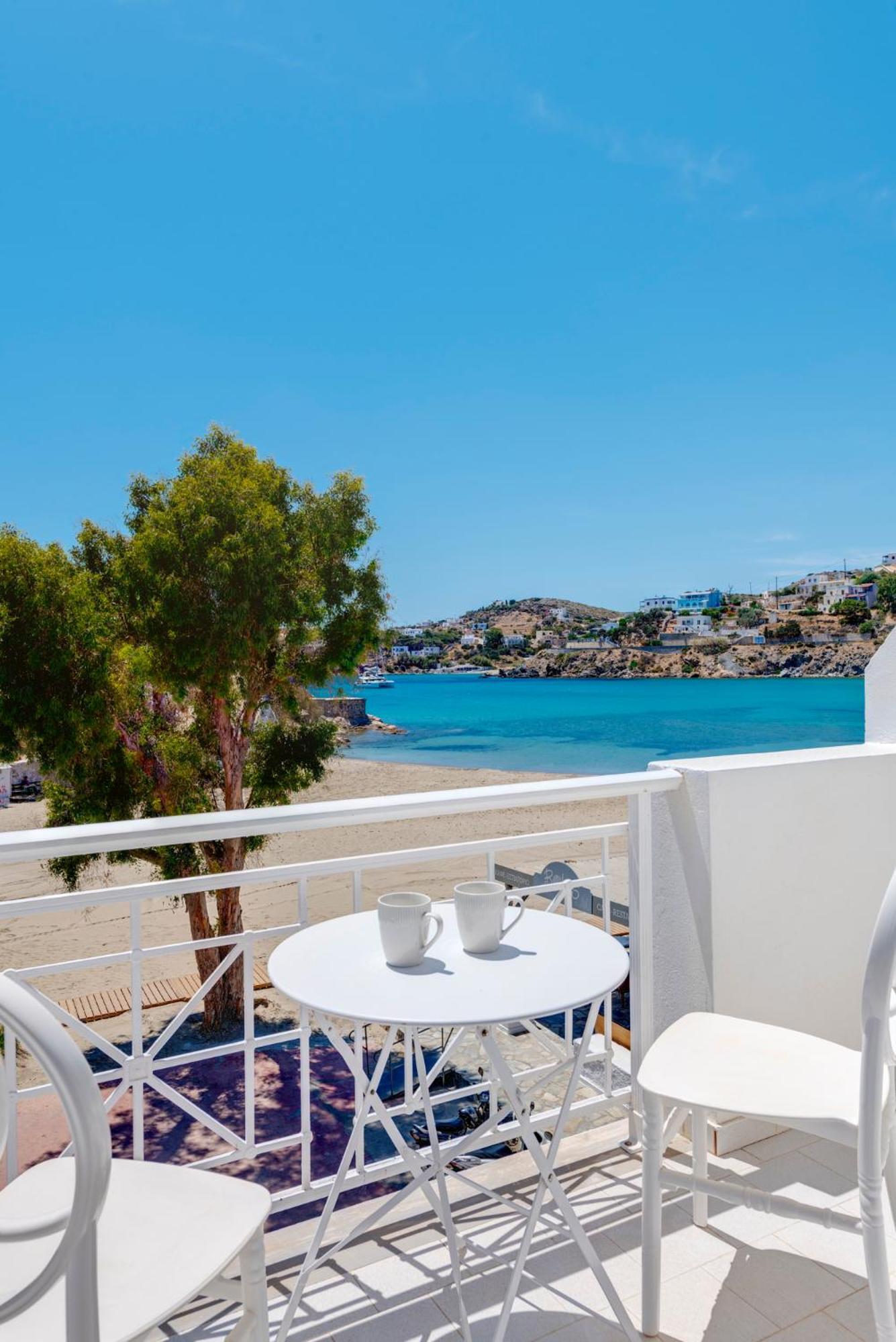 Hotel Kamelo Vári Dış mekan fotoğraf